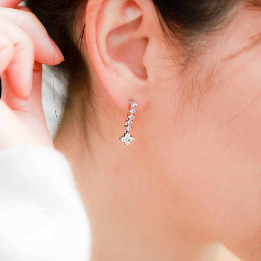 ピアス ダイヤモンド プラチナ 天然ダイヤモンド 金属アレルギー 品質保証書 日本製 おしゃれ プレゼント ギフト クリスマス 卒業式 入学式の画像