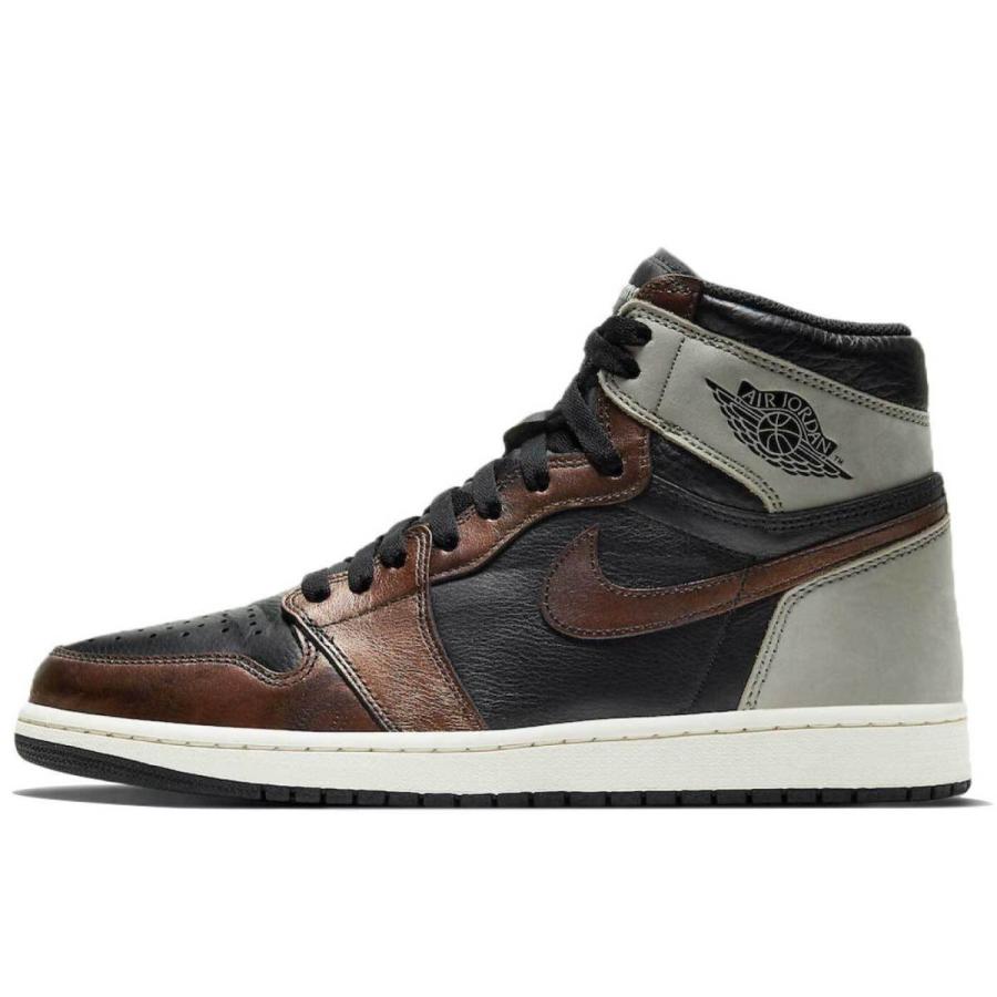 大注目 ナイキ エアジョーダン1 ハイ Og ライトアーミー 30cm Nike Air Jordan 1 Retro High Og Patina 5550 033 安心の本物鑑定 5550 033 300 Selectsk 通販 Yahoo ショッピング 最高の Store2door Rw