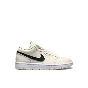 パターン エア ジョーダン 1 ナイキ ウィメンズ エアジョーダン1ロー