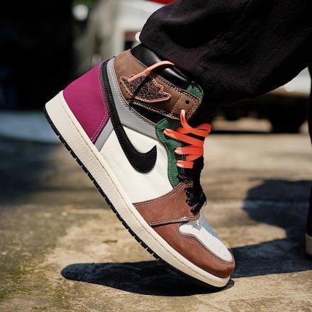 ナイキ エアジョーダン 1 ハイ OG ハンドクラフテッド 28.5cm Nike Air ナイキ エアジョーダン 1 ハイ OG ハンドクラフテッド 28.5cm Nike Air