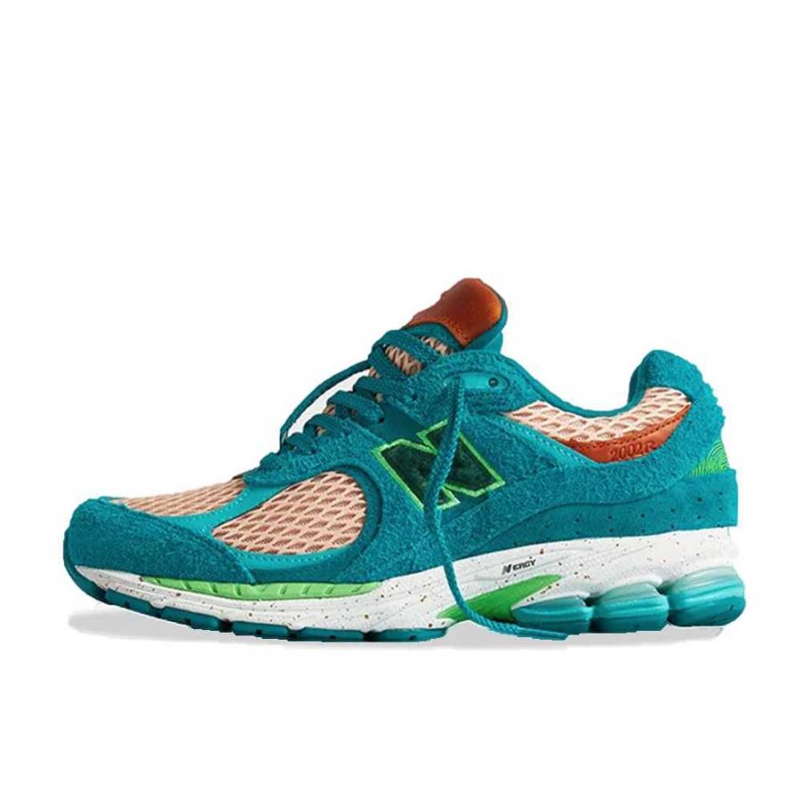 ボタニカルウエディング サレへベンバリー×ニューバランス 2002R 26cm