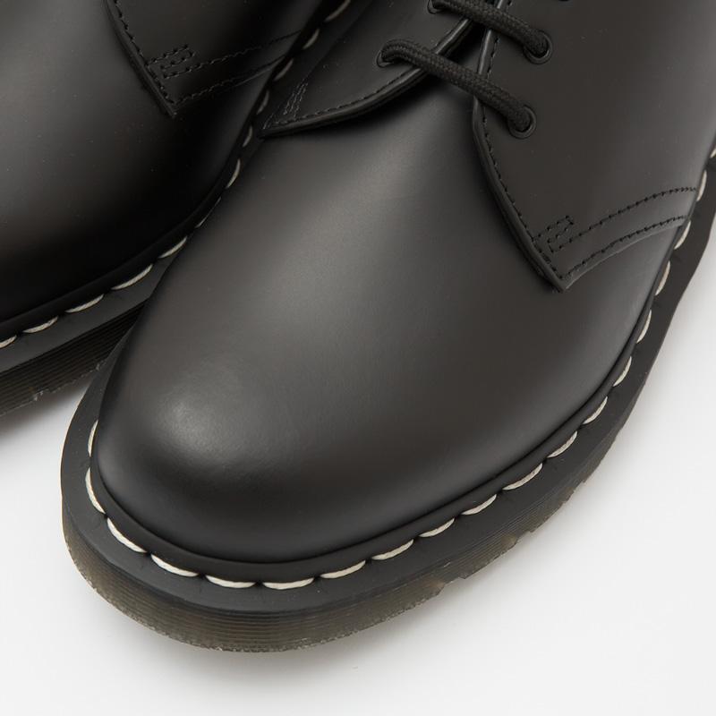 Dr.Martens ドクターマーチン 3ホール ホワイトステッチ Dr.Martens ドクターマーチン 3ホール ホワイトステッチ
