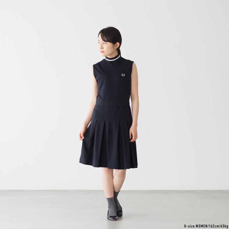 FRED PERRY（フレッドペリー） スリーブレス プリーツ ドレス D3176
