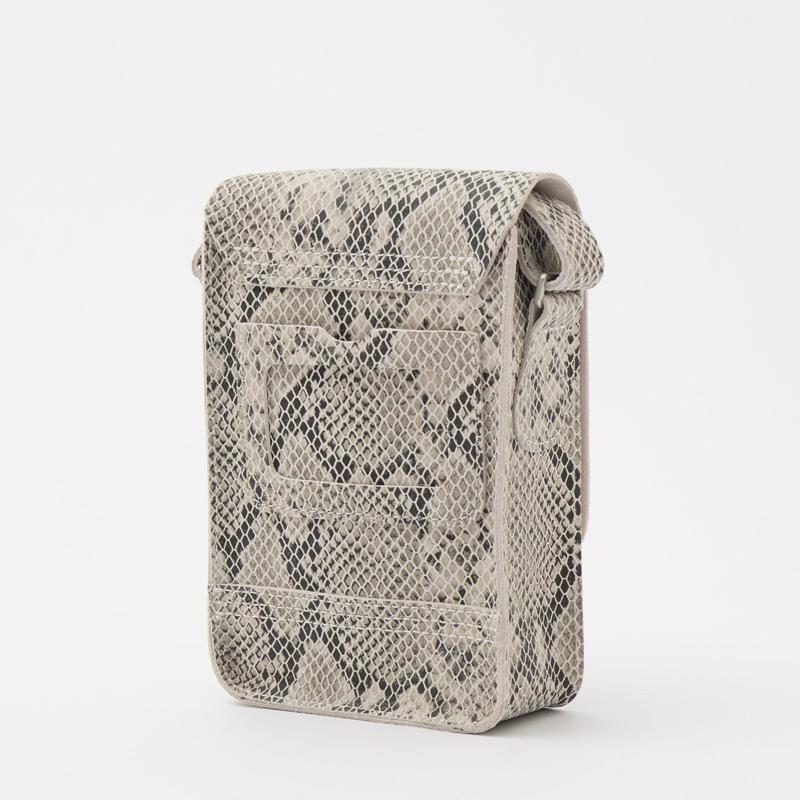 Dr.Martens ドクターマーチン リポーター バッグ AD068296