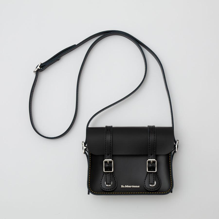 ✧期間限定価格✧ 【新品】ドクターマーチン 7インチ サッチェルバッグ 7インチ サッチェルバッグ ショルダーバッグ ホワイト 白（2024