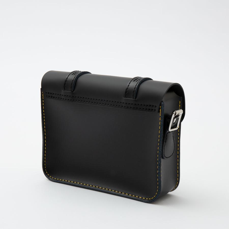 Dr.Martens（ドクターマーチン） 7 インチ サッチェル バッグ AB098001