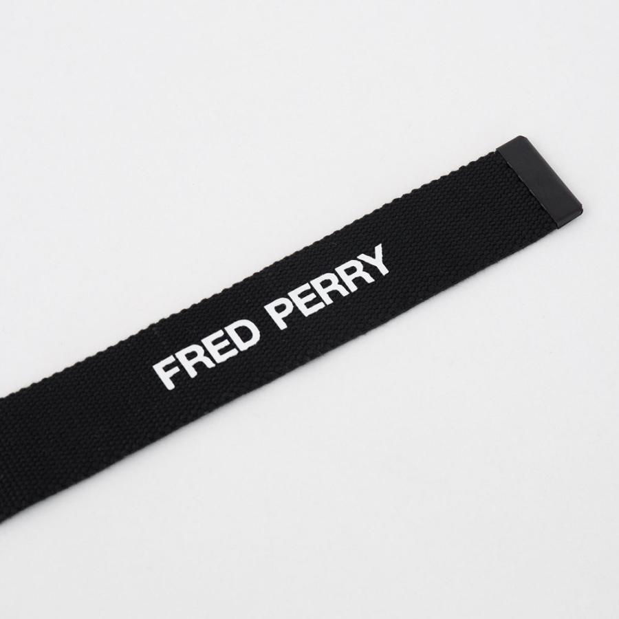 FRED PERRY（フレッドペリー） ウェビング ブランデッド ベルト BT8406