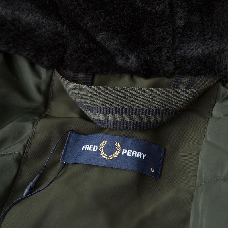 FRED PERRY（フレッドペリー） シュノーケル フーデッド ボンバー