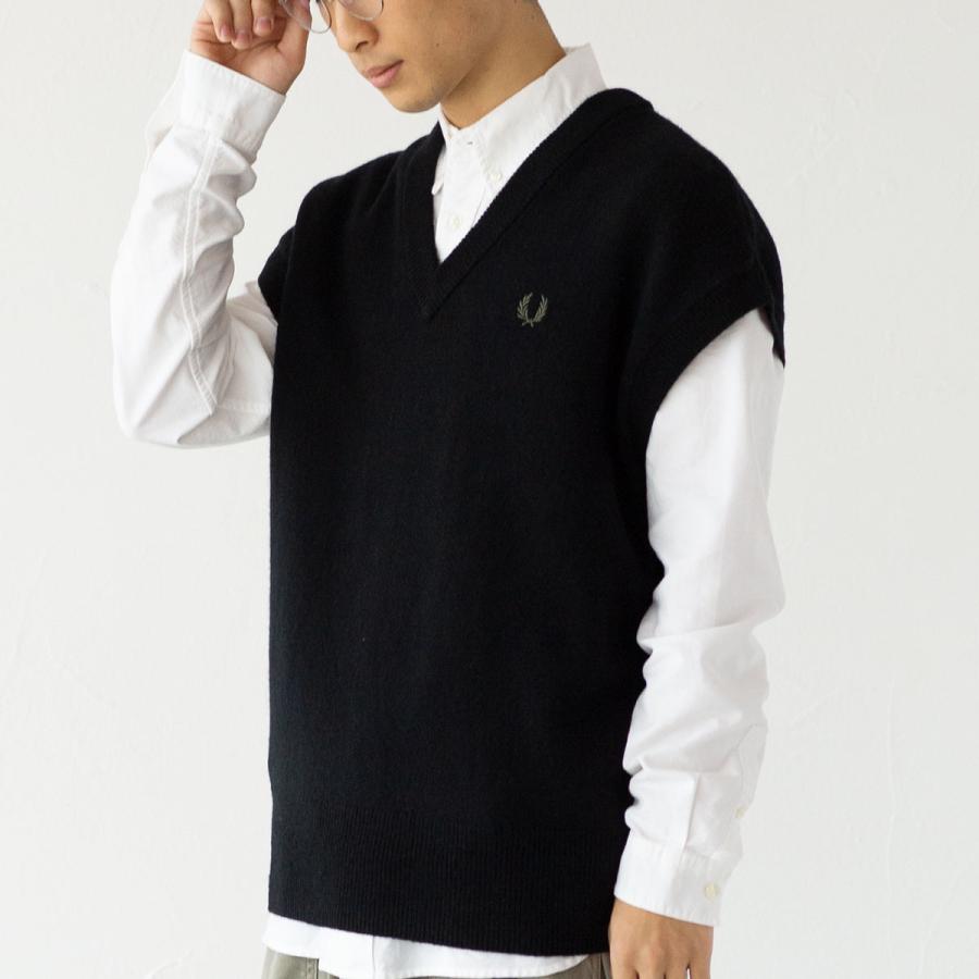 FRED PERRY（フレッドペリー） ニット ベスト ラムウール タンク
