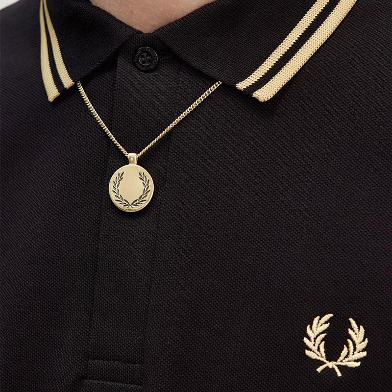 FRED PERRY（フレッドペリー） 【10%OFF】英国製 ローレルリース