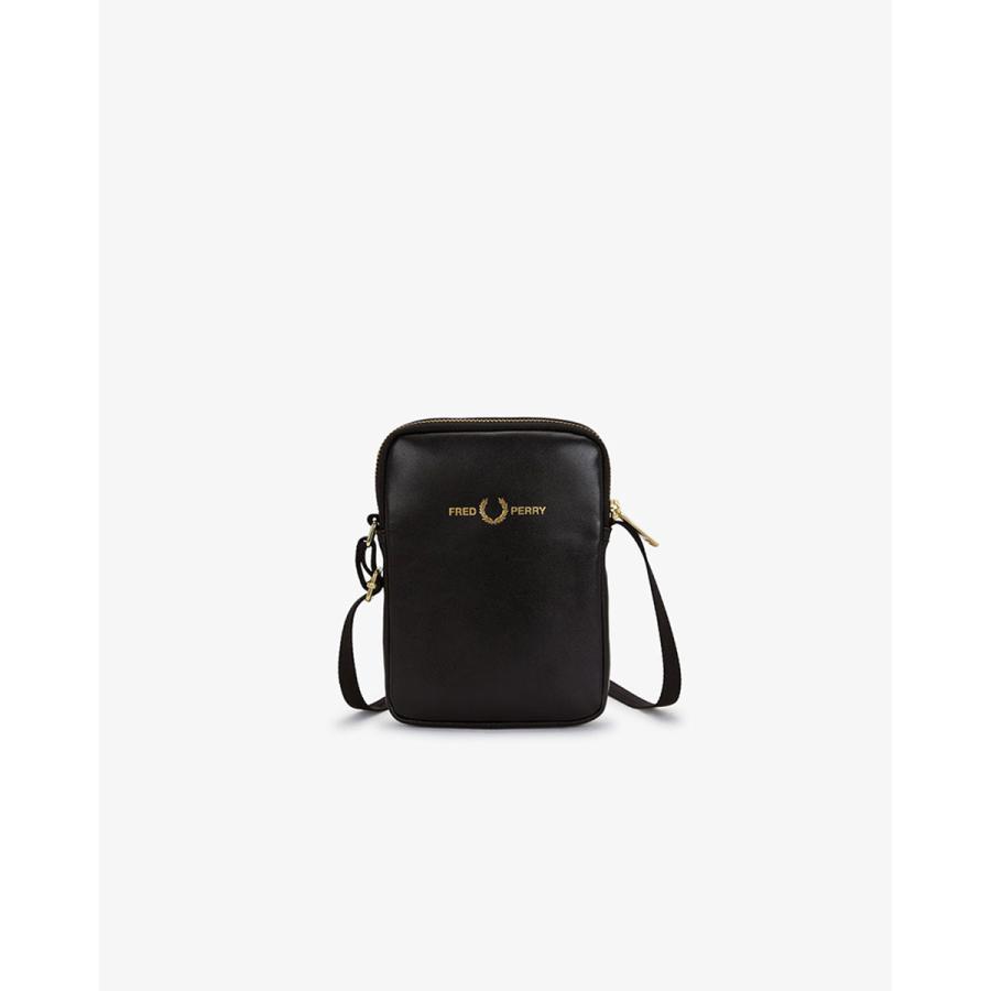 FRED PERRY（フレッドペリー） スムースレザー スモール サイド バッグ