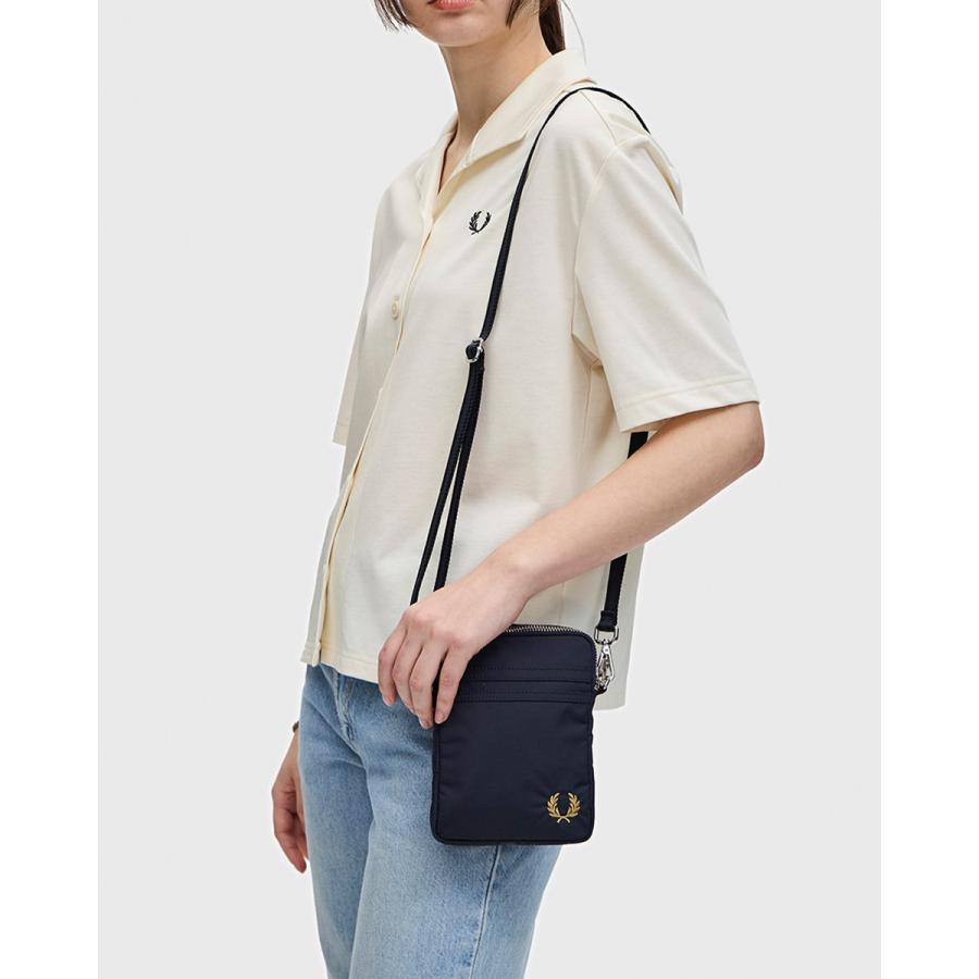 FRED PERRY フレッドペリー ブレンサム ナイロン サイドバッグ