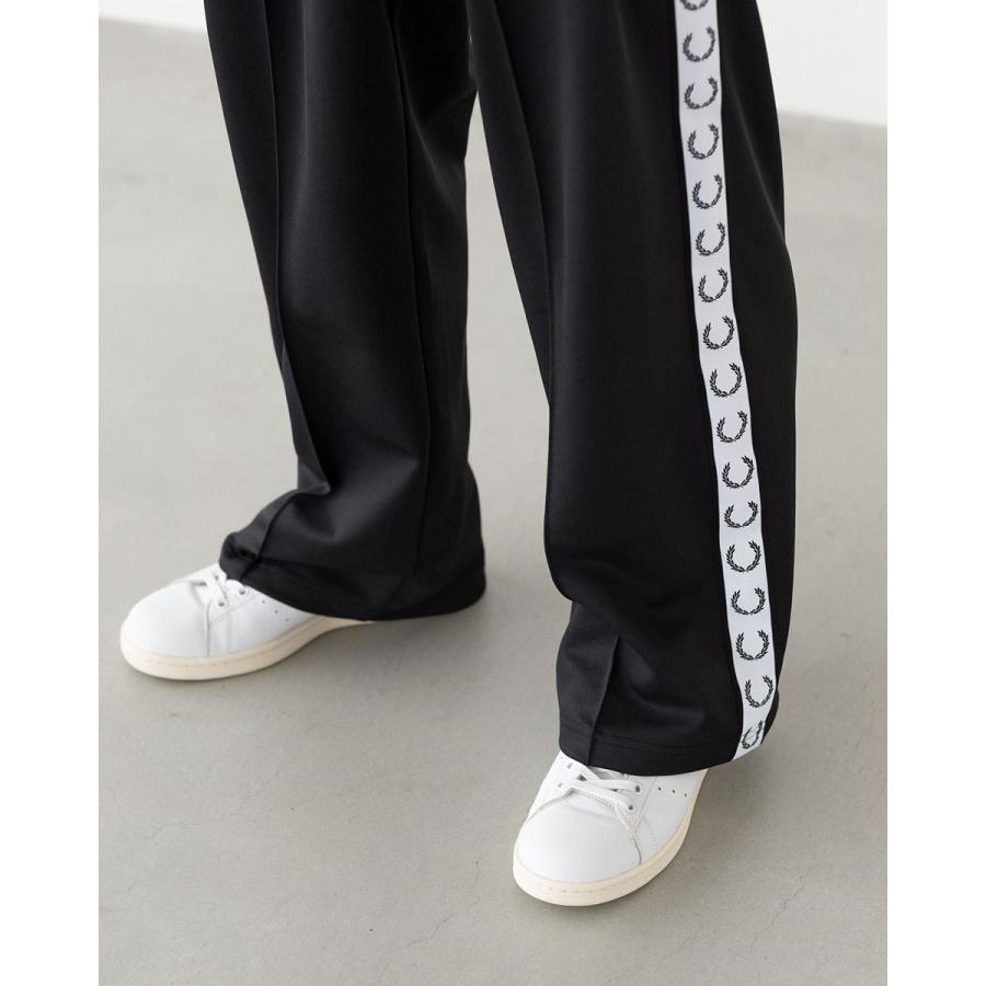 FRED PERRY（フレッドペリー） ジャージ ワイドレッグ トラックパンツ