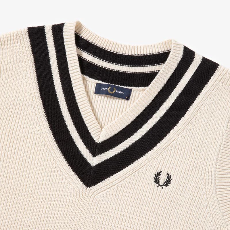 FRED PERRY フレッドペリー チルデン ベスト ストライプド V FRED PERRY フレッドペリー チルデン ベスト ストライプド V