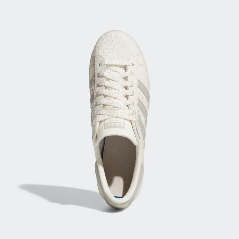 アディダス　オリジナルス　新品　スーパースター82 23㎝ adidas Originals アディダス オリジナルス スニーカー SUPER