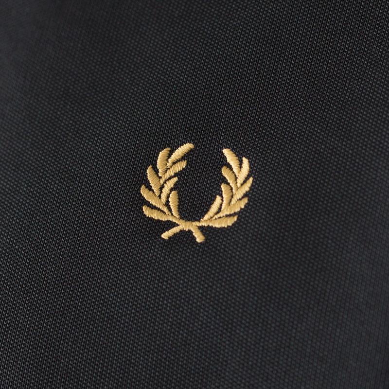 FRED PERRY⭐︎クロップド丈⭐︎トラックジャケット FRED PERRY（フレッドペリー） ジャージ Cropped Taped Track Jacket