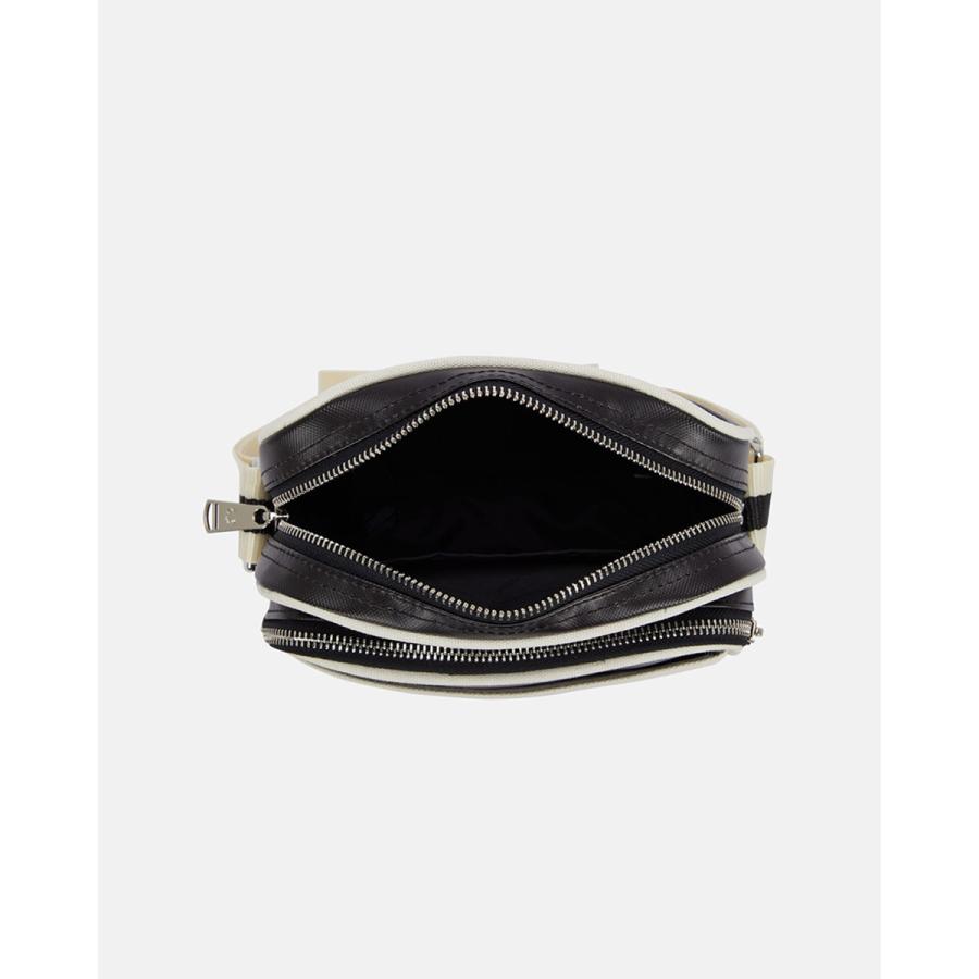 フレッドペリー　クラシックサイドバッグ FRED PERRY（フレッドペリー） ショルダーバッグ Classic Side Bag