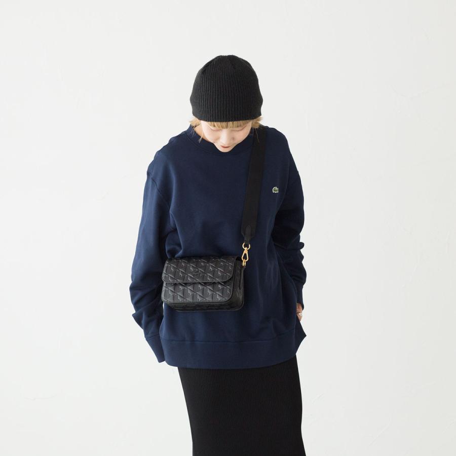 LACOSTE（ラコステ） マヘキ レザー メッセンジャーバッグ LACOSTE