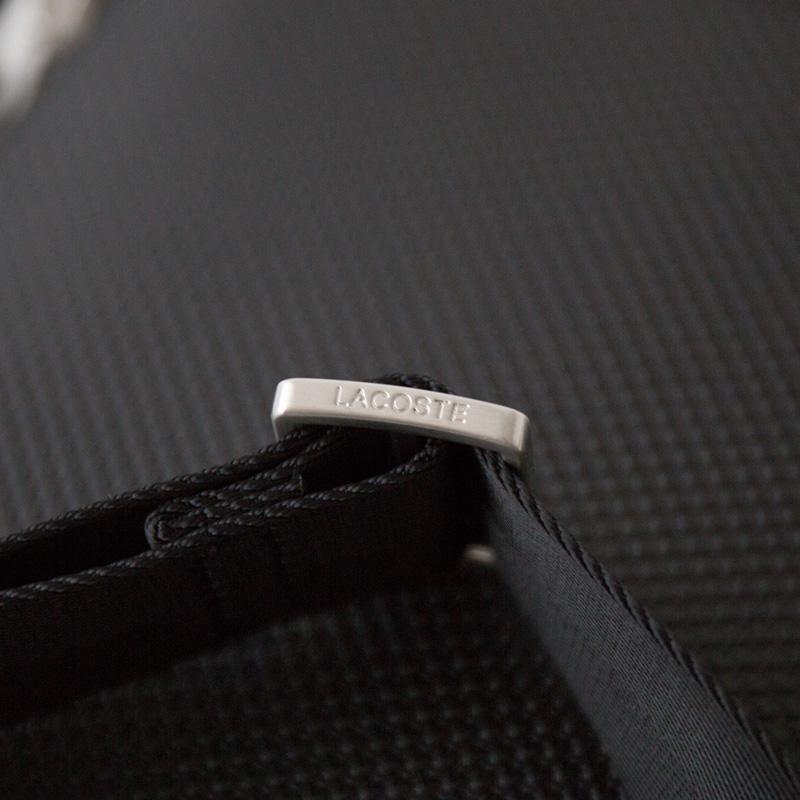 LACOSTE（ラコステ） CHANTACO バーティカル カメラバッグ NH3271CE