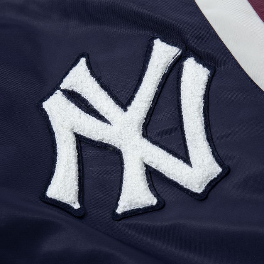 NEW ERA（ニューエラ） ナイロン バーシティジャケット 中綿