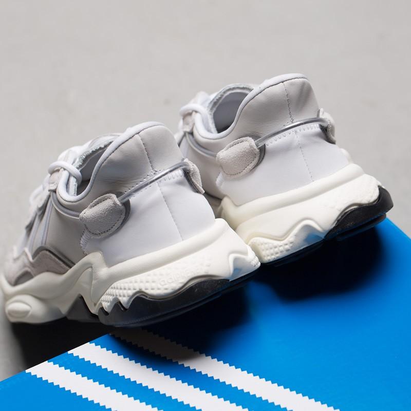アディダスオリジナルス　オズウィーゴ TR ステルス 28cm adidas（アディダス）の「オズウィーゴ TR ステルス [OZWEEGO TR