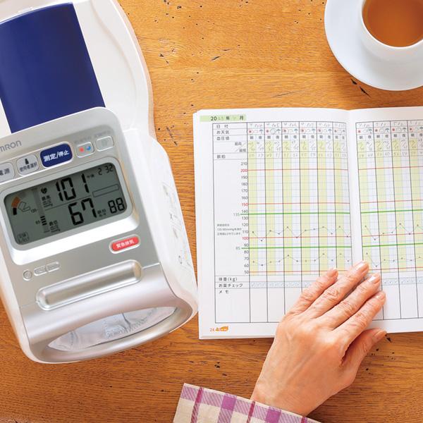 オムロン楽らく血圧計セット（講評レポート付き） 送料無料 スポットアーム 血圧手帳付き　オムロン　血圧計　管理医療機器　楽らく | オムロン | 05