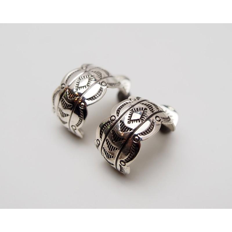 １４K　ハーフフープピアス　D. Skeets　ナバホ　インディアンジュエリー 14K ハーフフープピアス D. Skeets ナバホ インディアンジュエリー