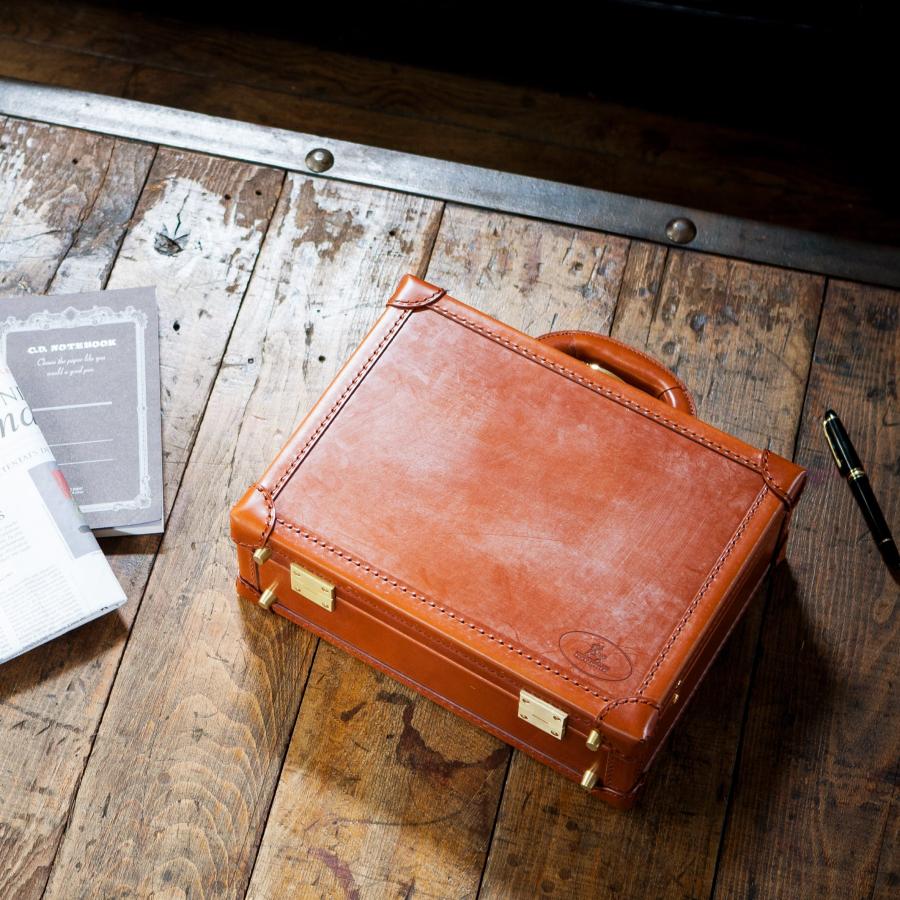 【ココマイスター】ブライドル・ロイヤルレガッタ アタッシュケース メンズ 革 日本製 ブランド ブライドルレザー | COCOMEISTER | 16