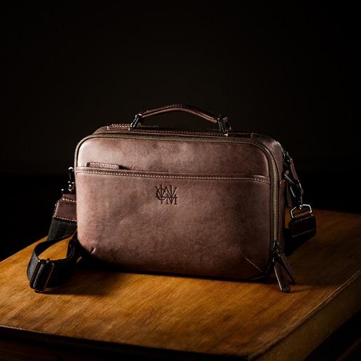 【ココマイスター】カルドミラージュ・ビバーク BOXショルダー セカンドバッグ | COCOMEISTER