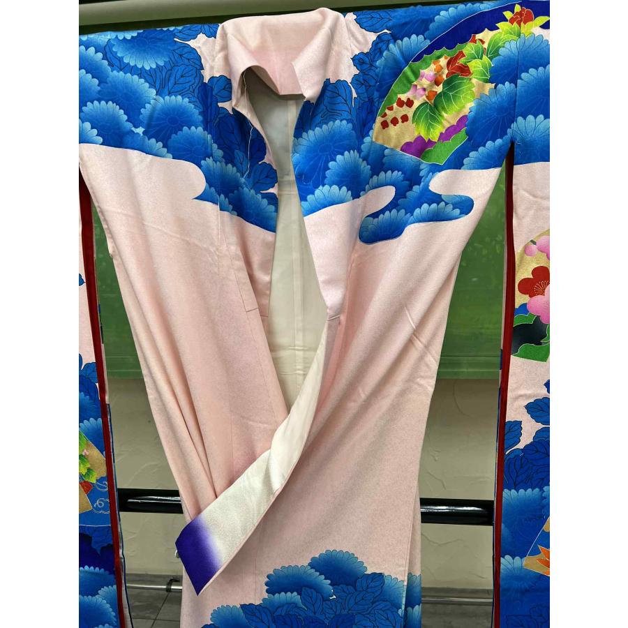 貸衣装処分品  大振袖　丸章　薄いピンク7鮮やか 本振袖 |  | 03