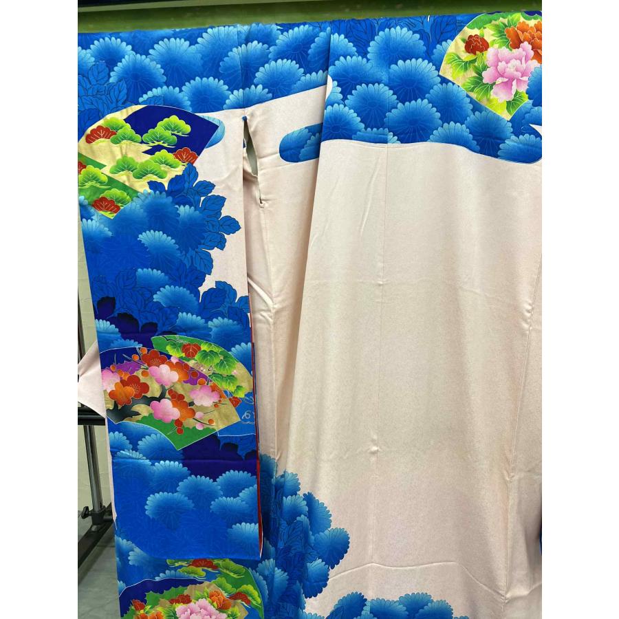 貸衣装処分品  大振袖　丸章　薄いピンク7鮮やか 本振袖 |  | 04