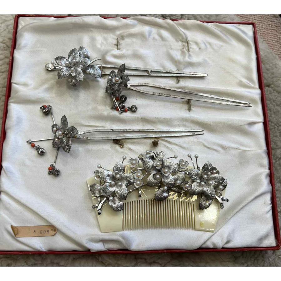 貸衣装処分品 和装花簪　シルバー　かんざし おいらん |  | 01