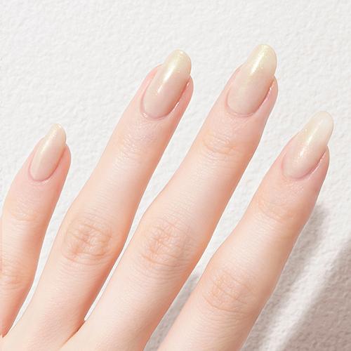 ネイルカラー・マニキュア MODI ワンカラーネイルのネイルデザイン】オサジ アップリフト ネイル