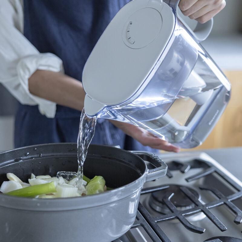 クリンスイ ポット型浄水器 本体 浄水ポット ポット浄水 浄水機 カートリッジ式 おすすめ ドアポケット 大容量 2.2L 2200ml 冷蔵庫 除去 持ちやすい CP508GR||| | クリンスイ | 06