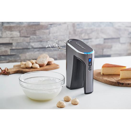 クイジナート ハンドミキサー コードレス 充電式 RHM-100J コードレス充電式ハンドミキサー RHM-100J｜電源コードからの