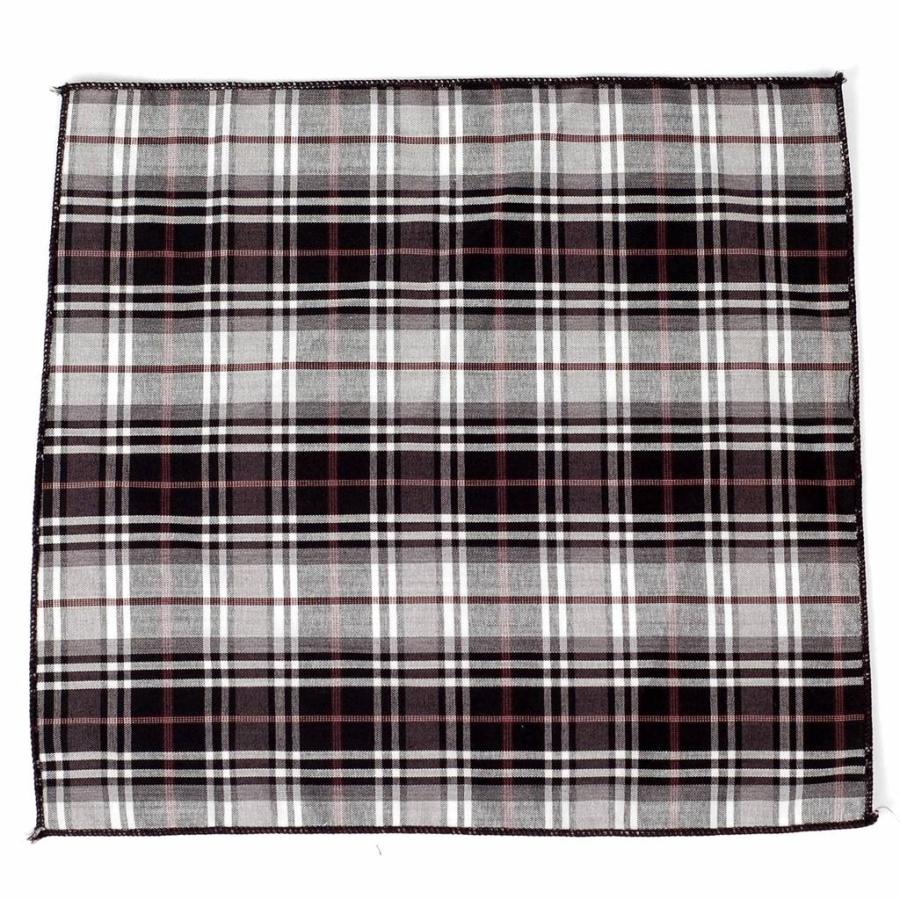 ポケットチーフ ハンカチ ヒョウ柄、チェック柄 ペイズリーなど 10種 一枚でジャケットの胸元が個性的に変わるチーフ飾り！送料無料 |  | 16