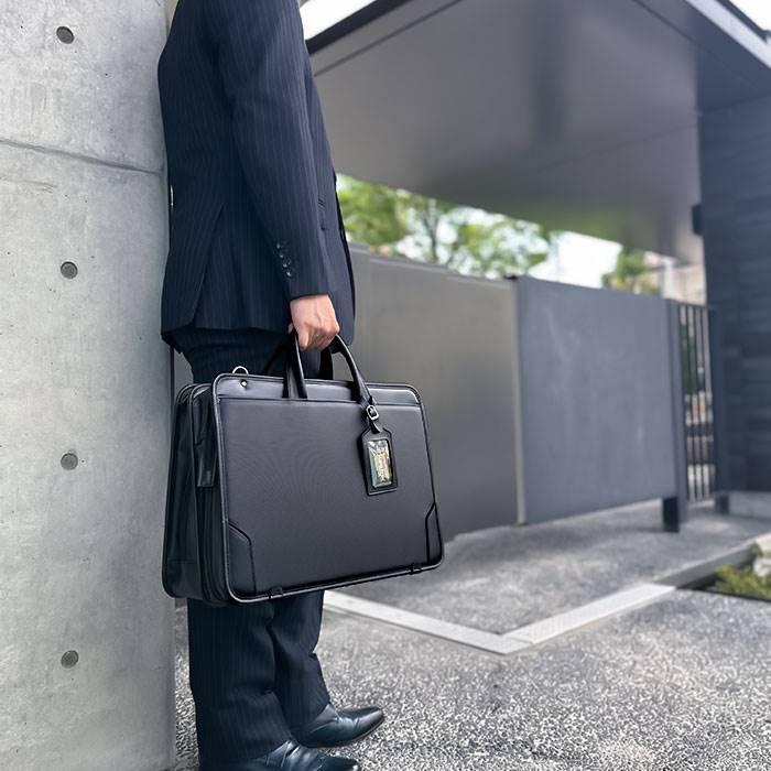 ビジネスバッグ メンズ B4ファイル 撥水 2way 2層 底W エキスパンダブル 大開き 牛革ハンドル 営業カバン 黒 横 横型 J.C HAMILTON |  | 03