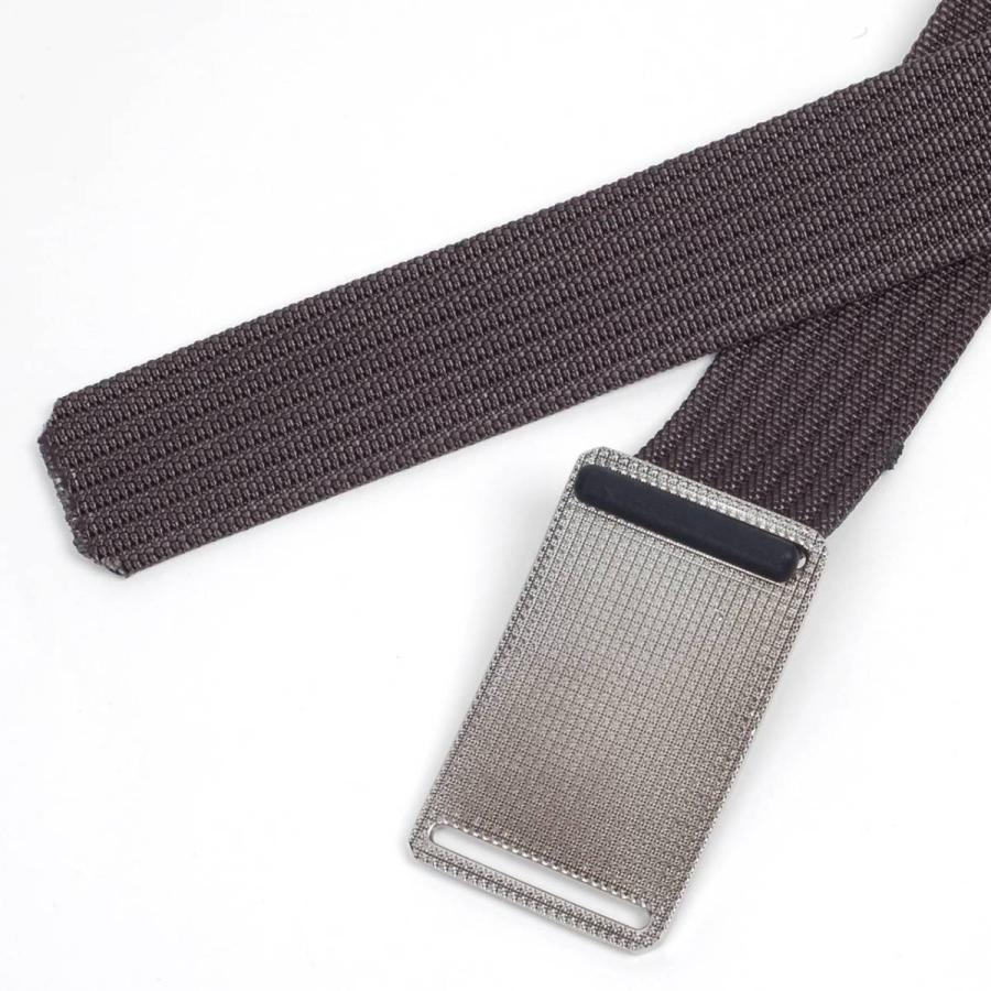 ベルト メンズ ラグジュアリー タクティカル ナイロン ベルト シンプル ソリッド シルバー アロイ バックル ソリッド 無地 ３色 穴なし 無段階 調整自由 |  | 18