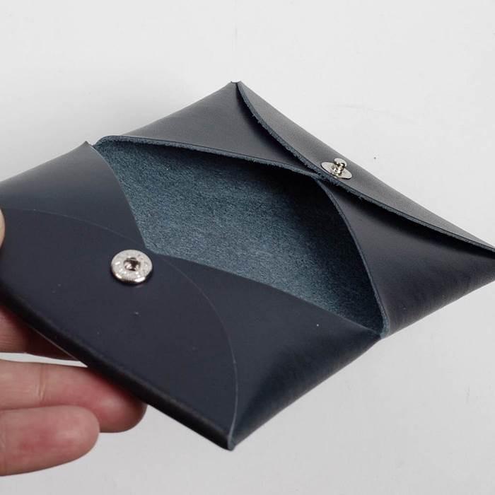 カード入れ カードケース 名刺入れ メンズ レディース 本革 ダークネイビー 紺色 男女共用 薄型 シンプルでおしゃれ スリムサイズでかわいい レザー 小物 雑貨 |  | 02