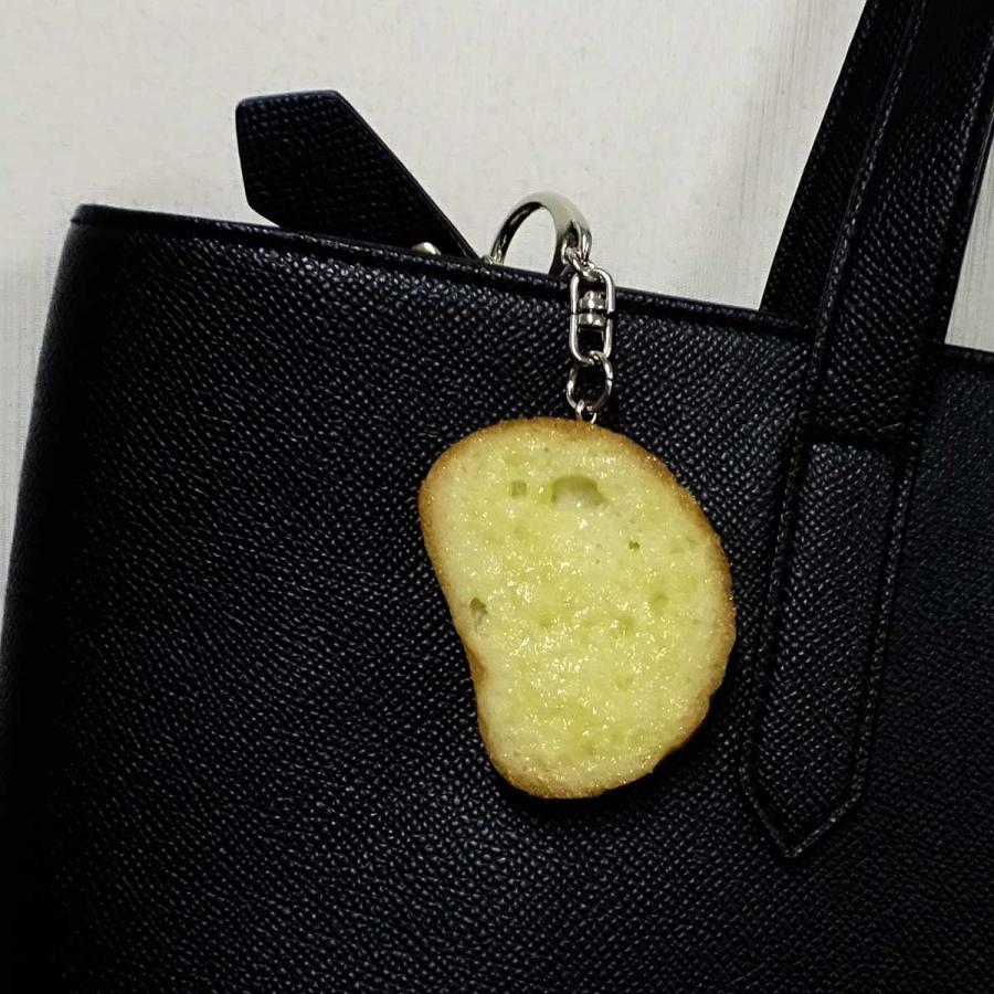 食品サンプル 食べちゃいそうな ラスク (ガーリックバター シュガーバター)  キーホルダー ストラップ |  | 05