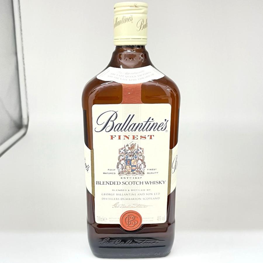 バランタイン ウイスキー ファイネスト 旧ラベル 推定〜2013年ごろ流通 FINEST ブレンデッド スコッチ 700ml 40% 洋酒 古酒 未開栓 |  | 01