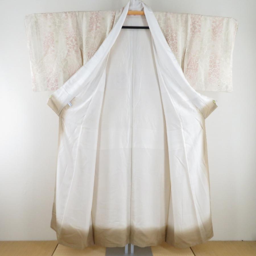 小紋 花立涌にグラデーション文様 袷 広衿 ベージュ色 正絹 仕立て上がり カジュアル着物 身丈151cm |  | 06