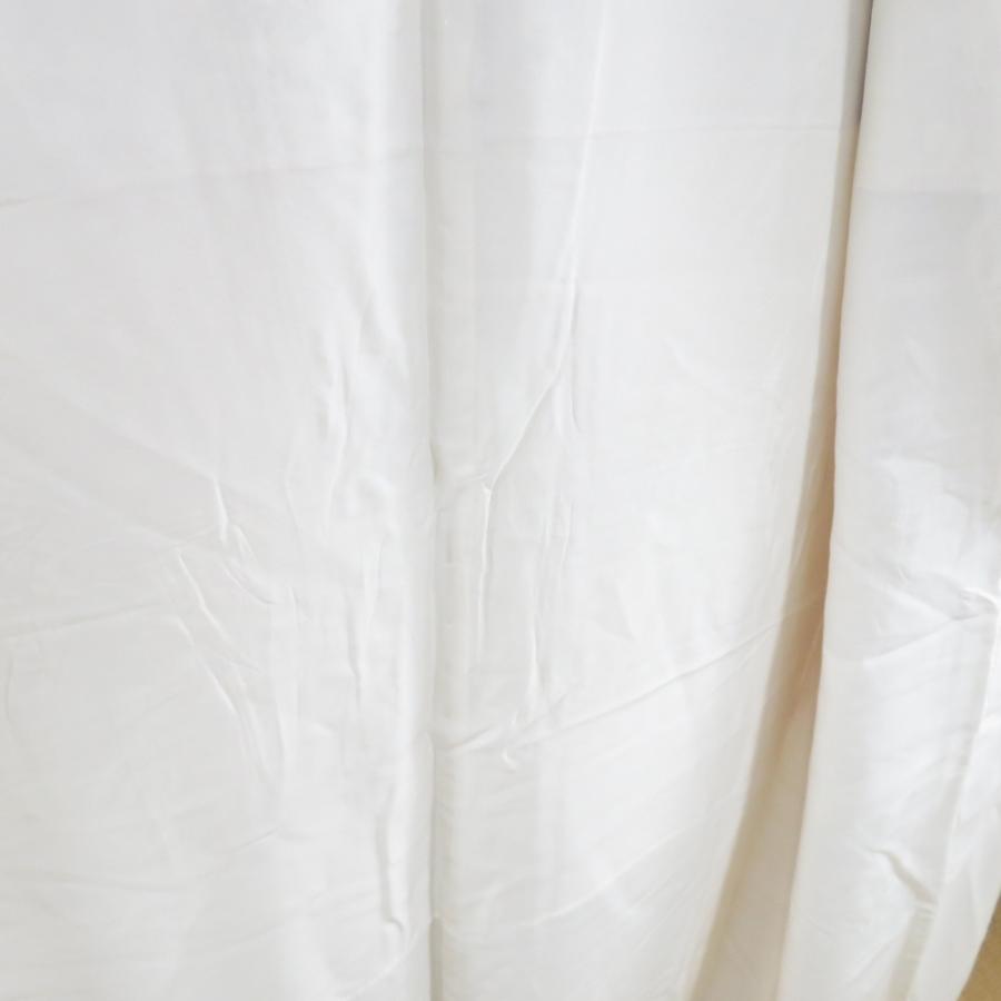 小紋 花立涌にグラデーション文様 袷 広衿 ベージュ色 正絹 仕立て上がり カジュアル着物 身丈151cm |  | 07