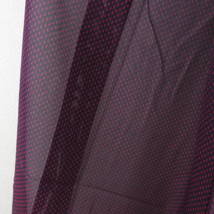 夏着物 小紋 単衣 絽 夏用 抽象文様 正絹 紫色 広衿 仕立て上がり 薄物 身丈152cm |  | 01