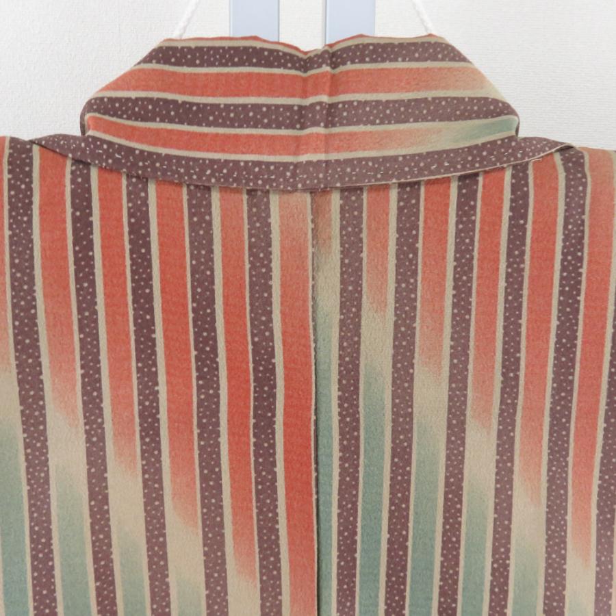 小紋 縞文様 胴抜き単衣 バチ衿 茶色 ポリエステル 洗える着物 仕立て上がり カジュアル 身丈155cm |  | 04