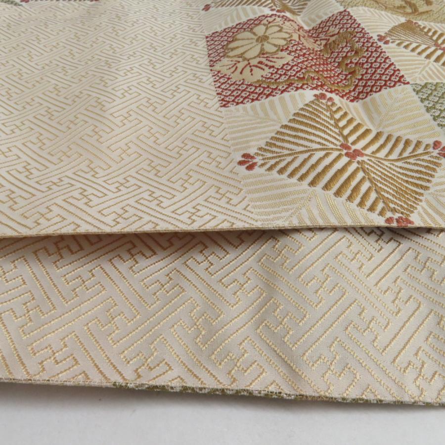 袋帯 唐織刺繍 市松華文様 ベージュ色 金糸 六通柄 正絹 礼装 フォーマル 着物帯 長さ440cm |  | 04