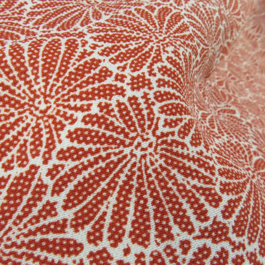 小紋 菊文様 赤色 白色 袷 広衿 ポリエステル 洗える着物 仕立て上がり カジュアル 身丈157cm |  | 03