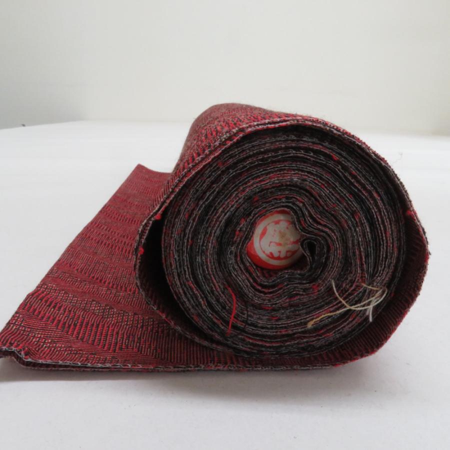 反物 着尺 ウール レーヨン 交織 赤色 幾何学 糸止め有 未仕立て 女性着物用 着物生地 普段きもの カジュアル 長さ1200cm |  | 06