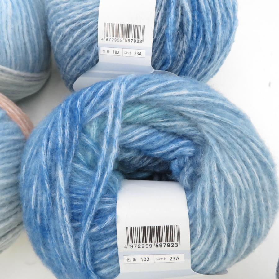 毛糸 毛糸ピエロ ヌボラ2 超極太 8玉セット 102番色から105番色 1玉100g 約261ｍ グラデーション アクリル 秋冬 未使用品 |  | 02