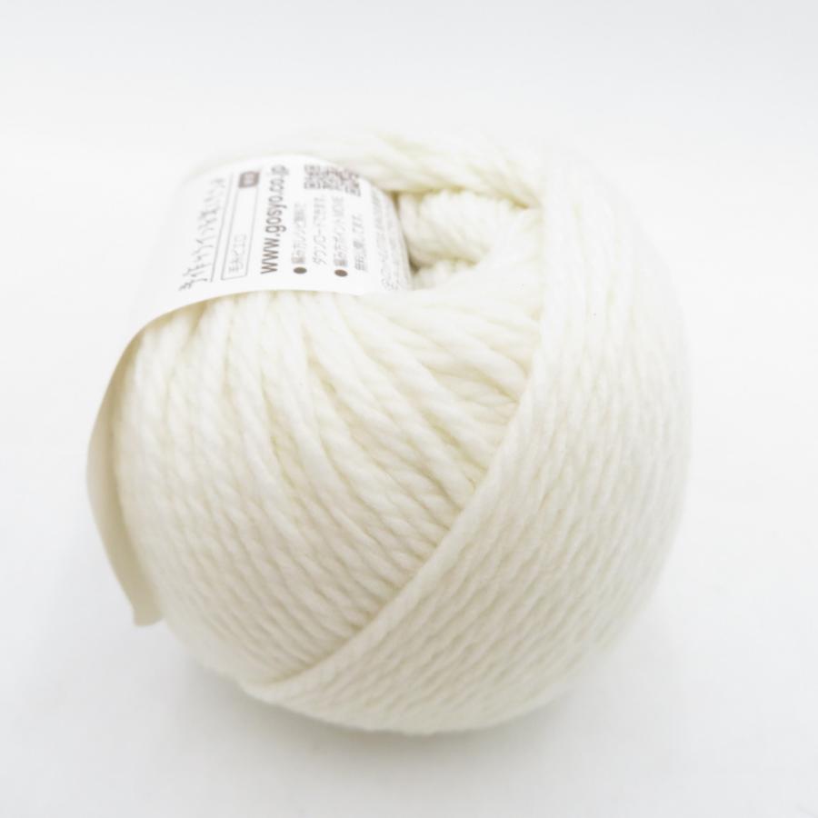 毛糸 毛糸ピエロ ロッキーメリノ並太 6玉セット 1番色 オフホワイト 1玉40g 約71m メリノウール100％ 日本製 編み物 秋冬 未使用品 |  | 03